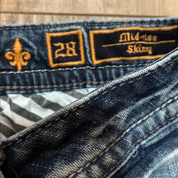 Rock Revival Muna Mid Rise Light Blue Skinny Jeans - Picture 6 of 12